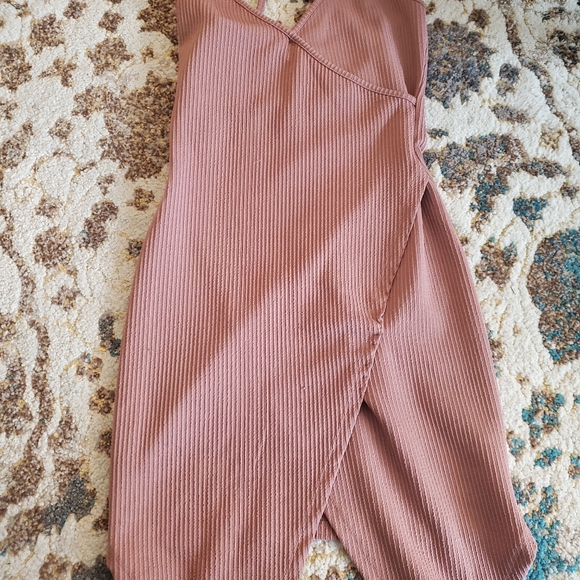 Spring dresses - Picture 13 of 14